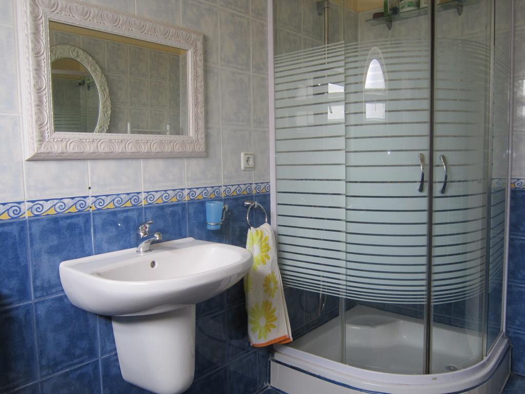 Guest House Bankya Ngoại thất bức ảnh