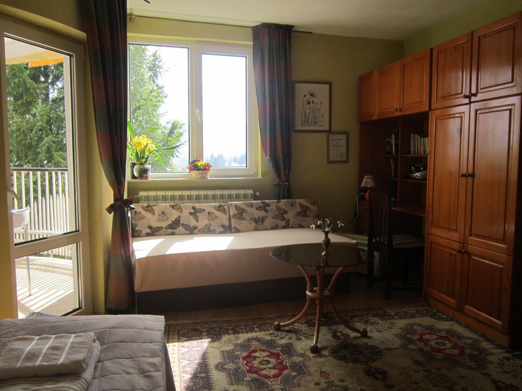 Guest House Bankya Ngoại thất bức ảnh