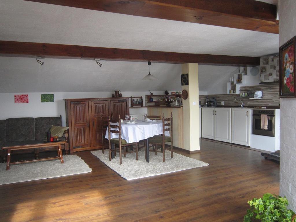 Guest House Bankya Ngoại thất bức ảnh