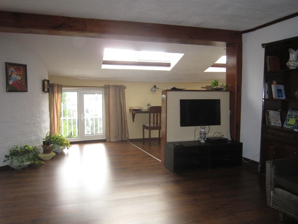 Guest House Bankya Ngoại thất bức ảnh